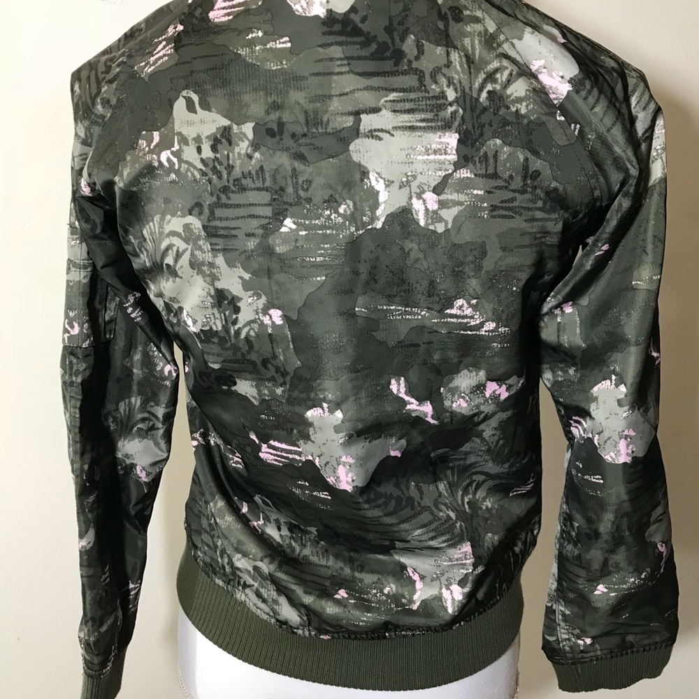 Members Only Jacket - Picture 2 of 8